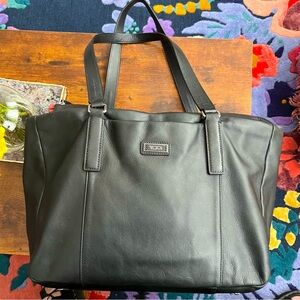 Tumi Black Leather Tote 73213d